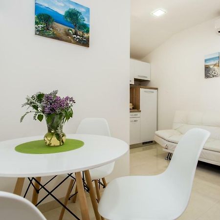 Apartments Mira Baška Εξωτερικό φωτογραφία