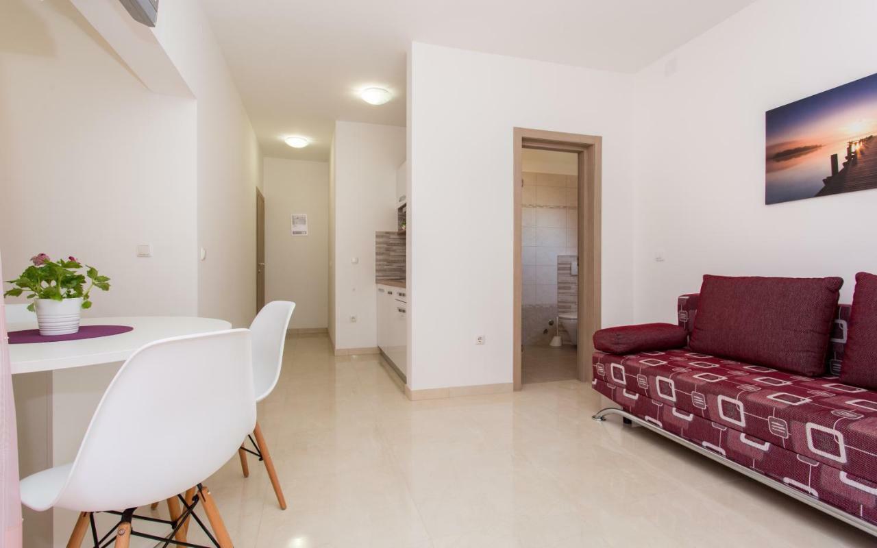 Apartments Mira Baška Εξωτερικό φωτογραφία