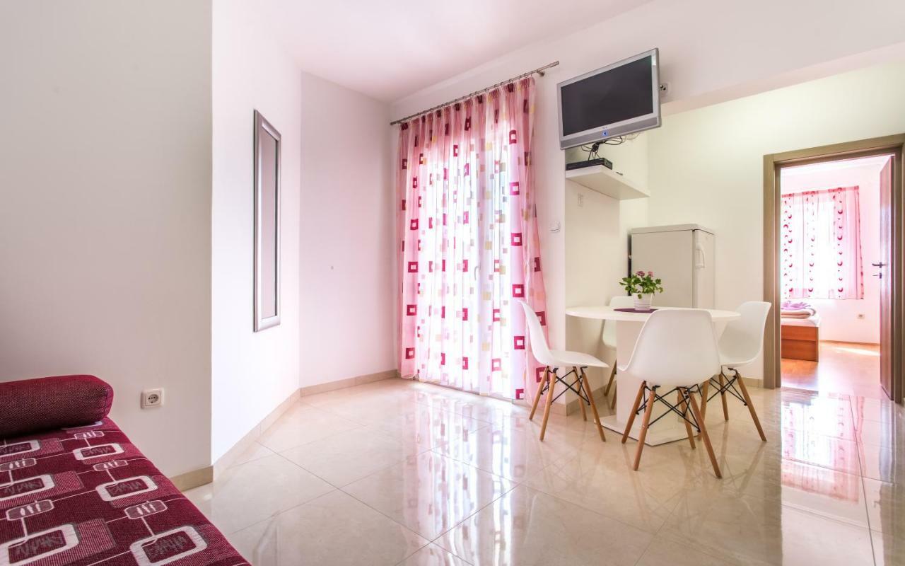 Apartments Mira Baška Εξωτερικό φωτογραφία